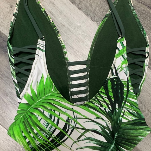 NWOT Sexy Cut-Out Apollo Swimwear Onepiece, Xs - Picture 5 of 5